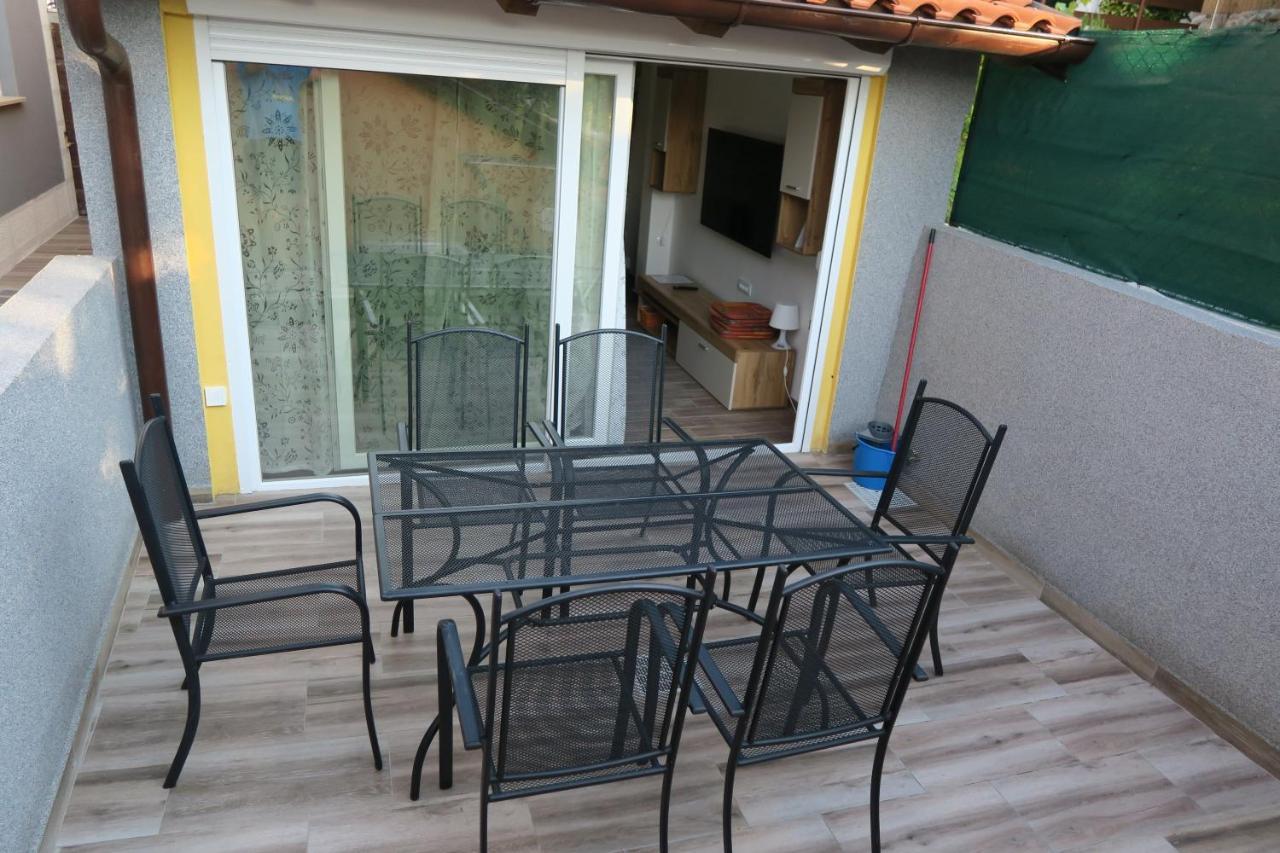 Holiday Home Ljubicic Baška Eksteriør billede