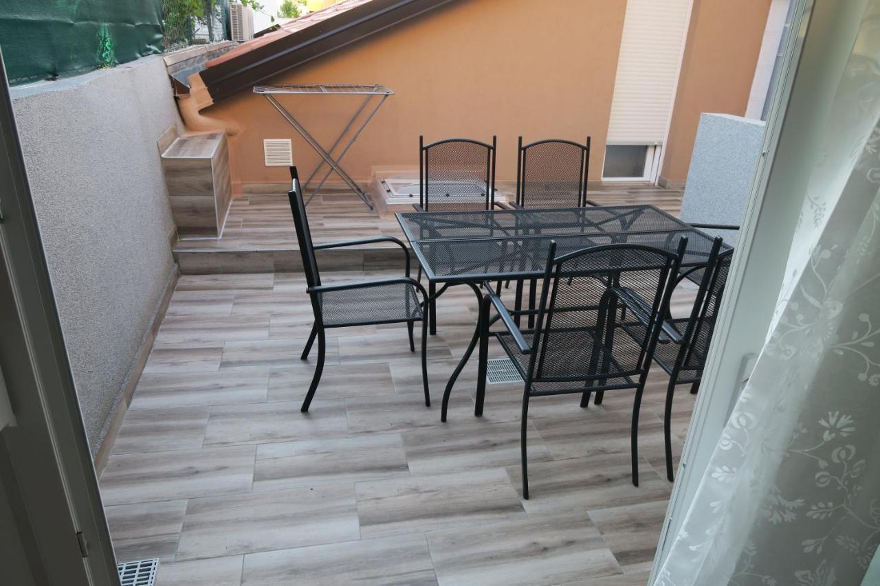 Holiday Home Ljubicic Baška Eksteriør billede