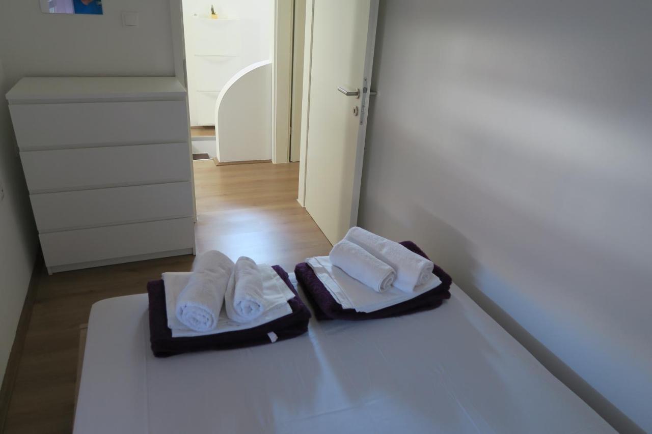 Holiday Home Ljubicic Baška Eksteriør billede